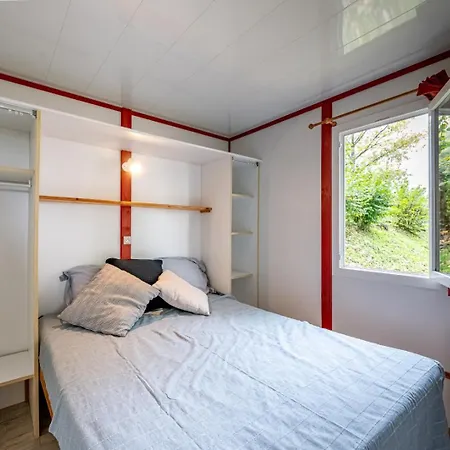 Maeva Escapades Les Boe-bains 4*